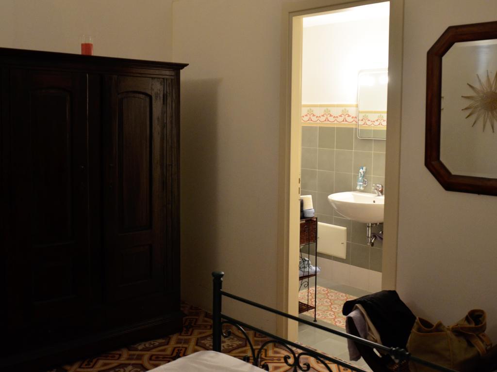 B&B Le Due Corti Martignano Pokoj fotografie